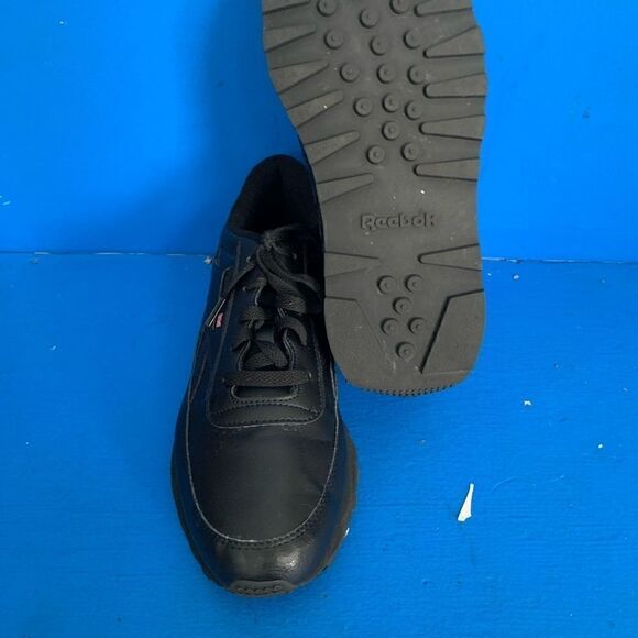 Reebok Classic Renaissance Walking Shoe Men\'s Size 8.5 4E X-Wide Black/ Grey main image 10
